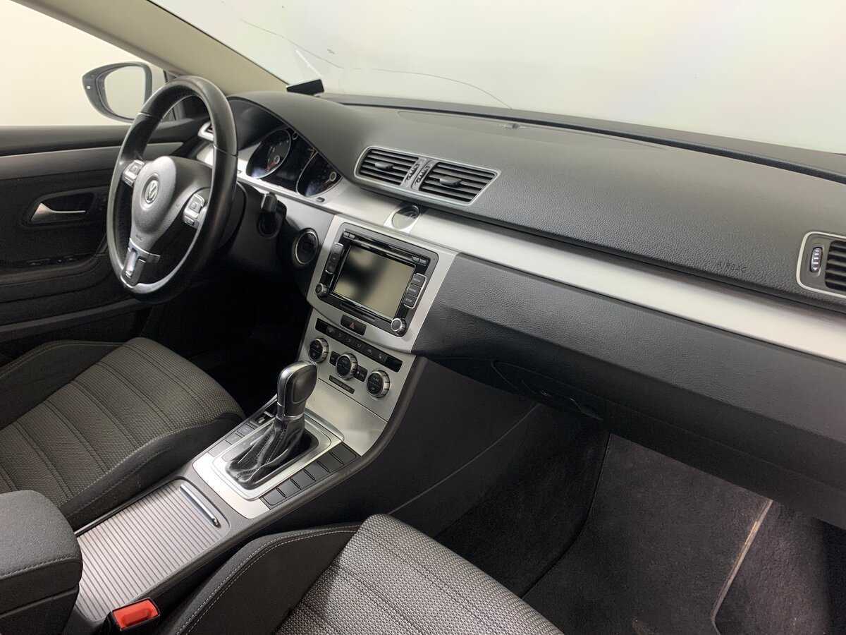 Volkswagen Passat CC, 2013 - Фото №13