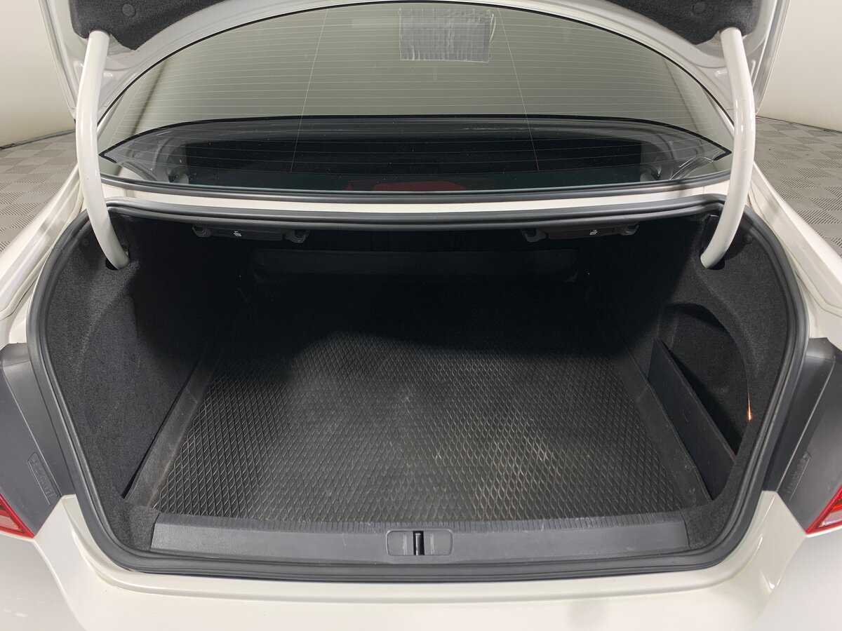 Volkswagen Passat CC, 2013 - Фото №19