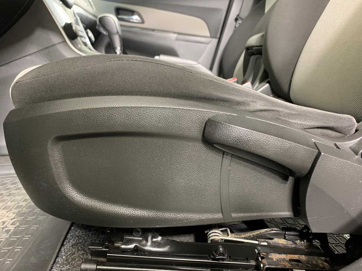 Chevrolet Cruze, 2013 - Фото №16