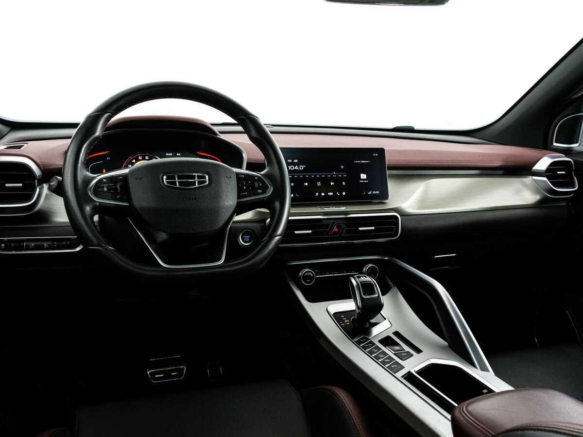 Geely Coolray, 2022 - Фото №10