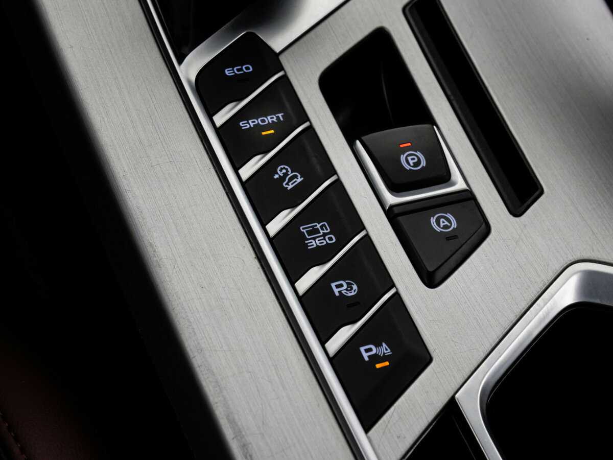 Geely Coolray, 2022 - Фото №18