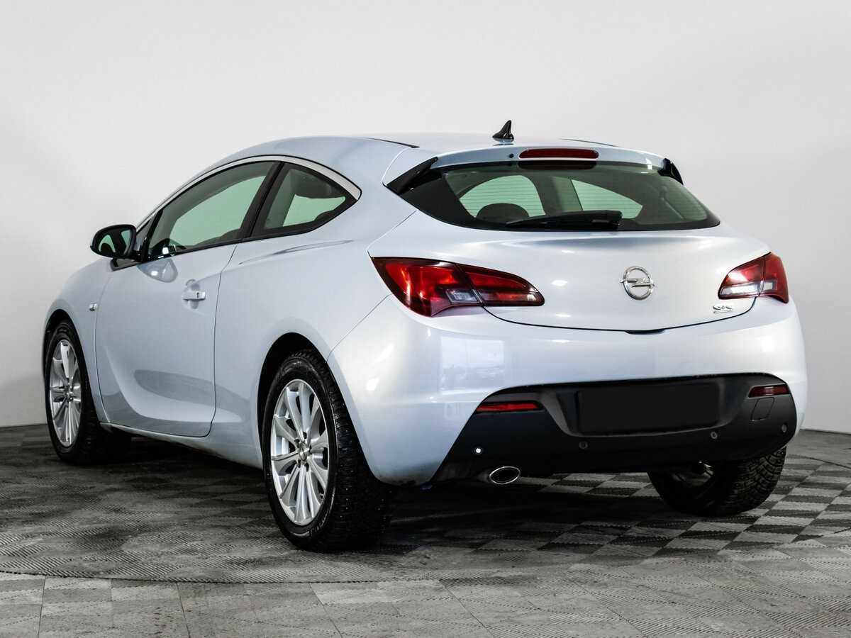 Opel Astra GTC, 2012 - Фото №5