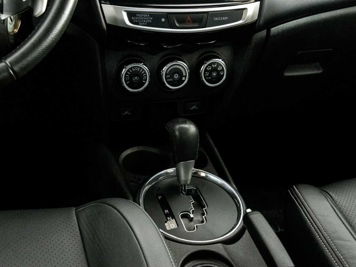 Mitsubishi ASX, 2015 - Фото №12