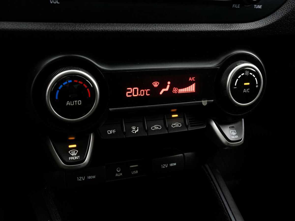 Kia Rio, 2018 - Фото №13