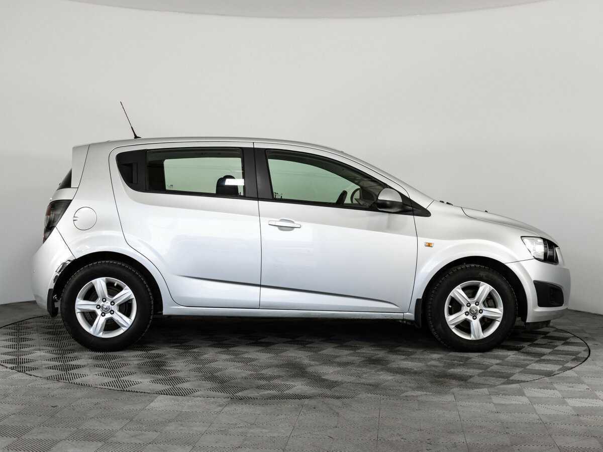 Chevrolet Aveo, 2013 - Фото №3