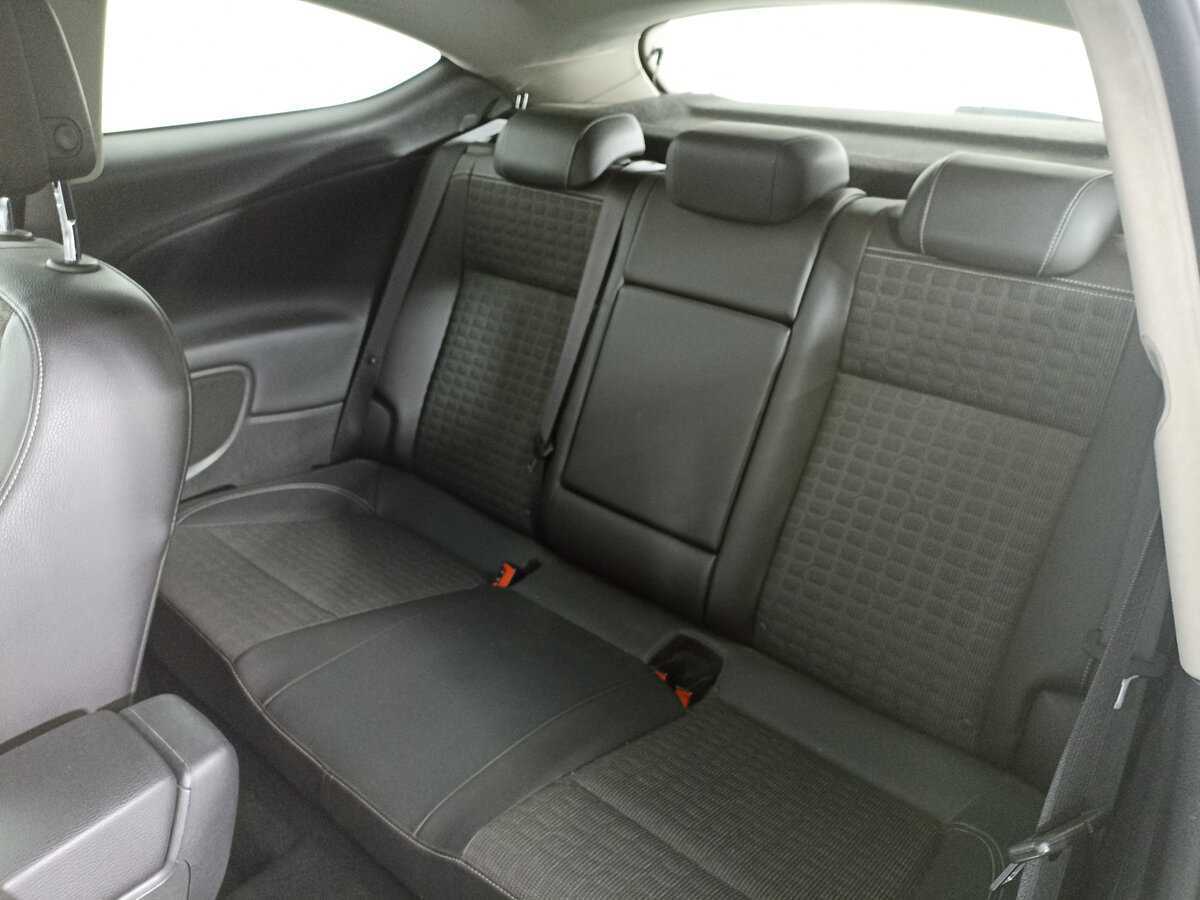 Opel Astra GTC, 2013 - Фото №10