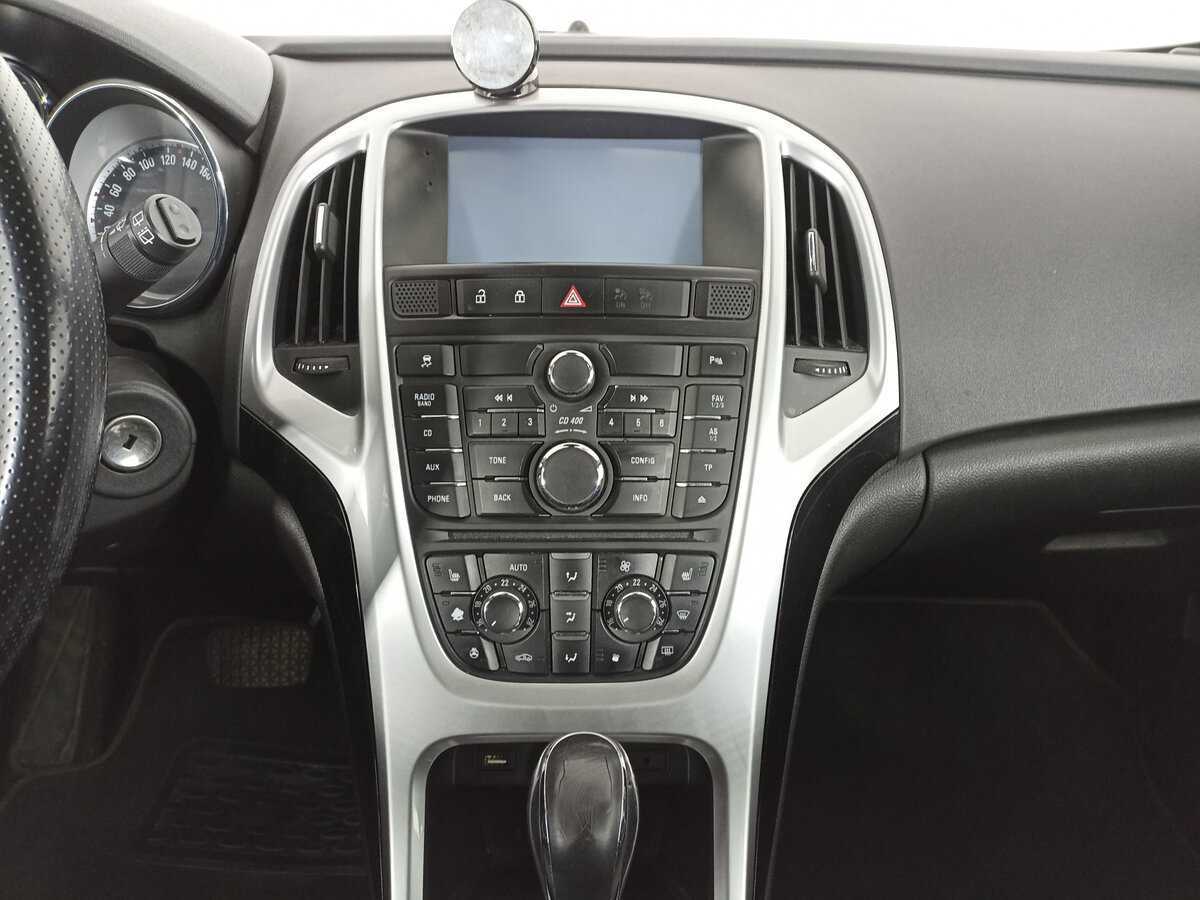 Opel Astra GTC, 2013 - Фото №13