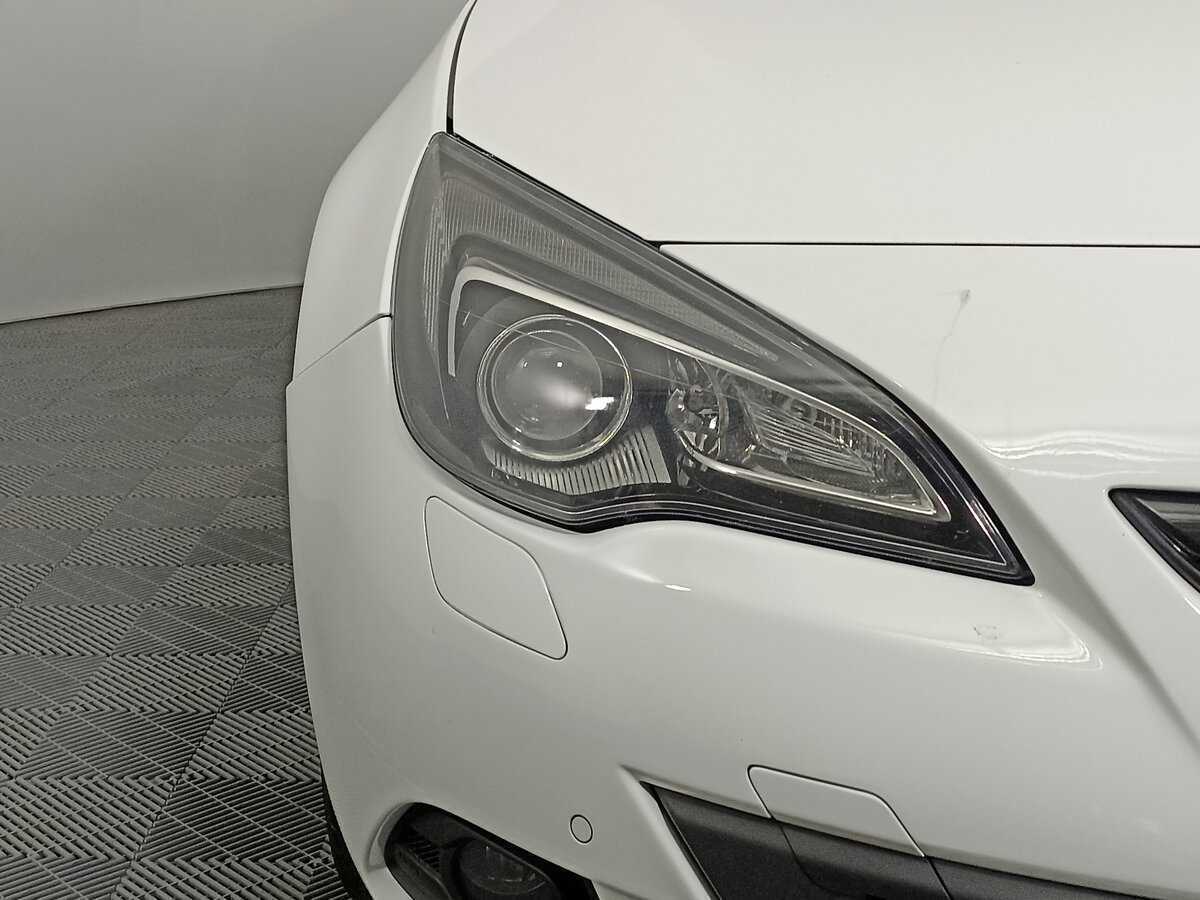 Opel Astra GTC, 2013 - Фото №15