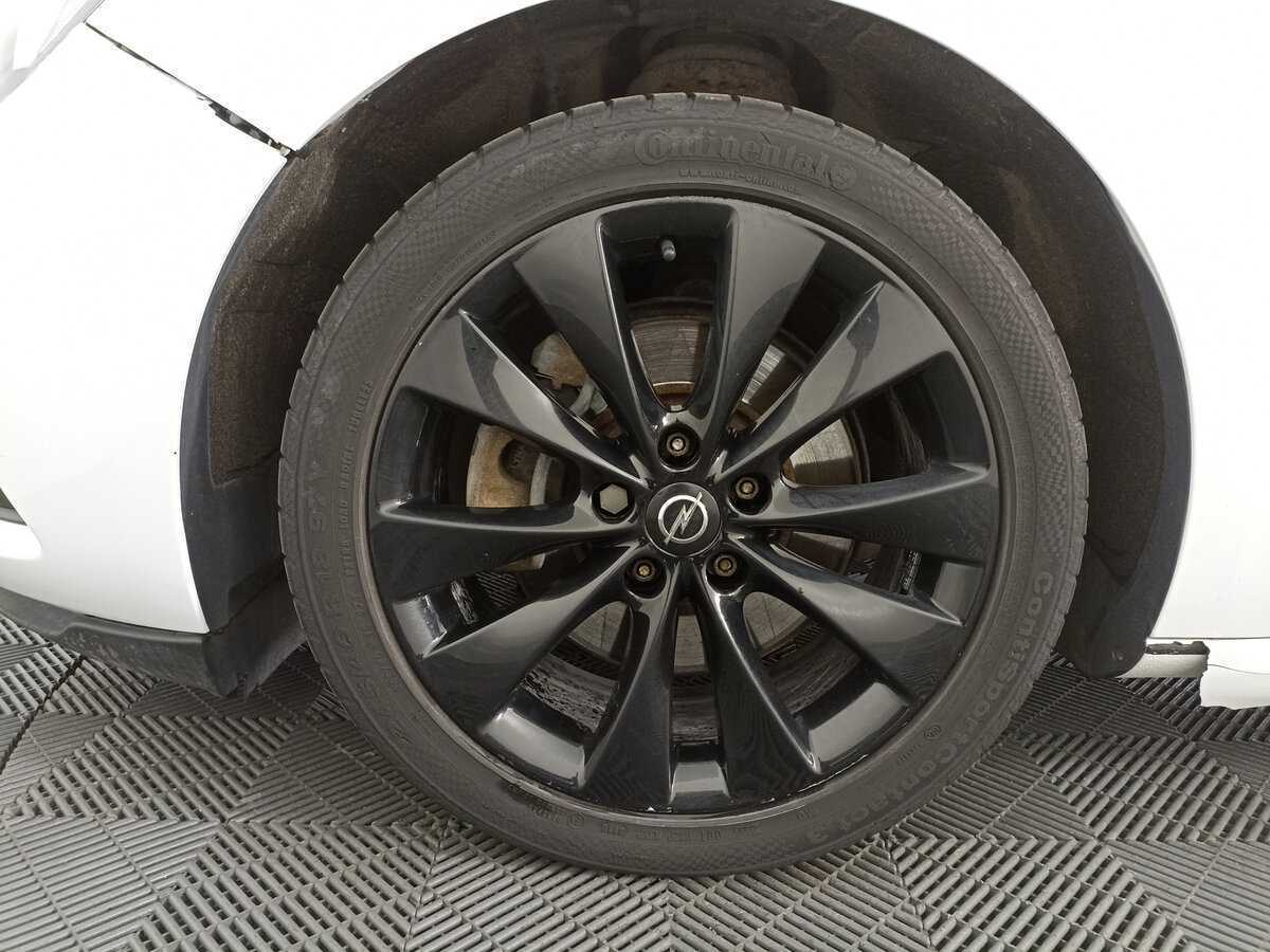 Opel Astra GTC, 2013 - Фото №16