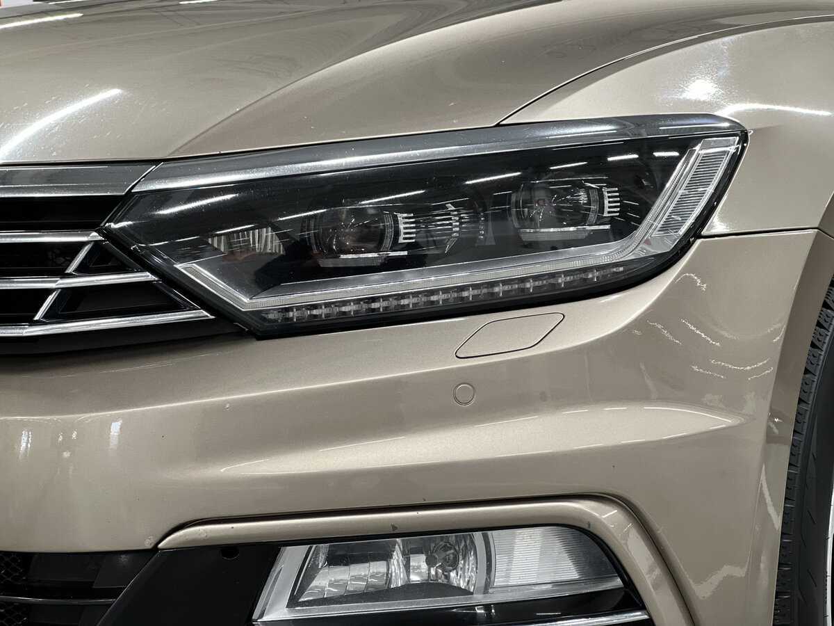Volkswagen Passat, 2016 - Фото №16