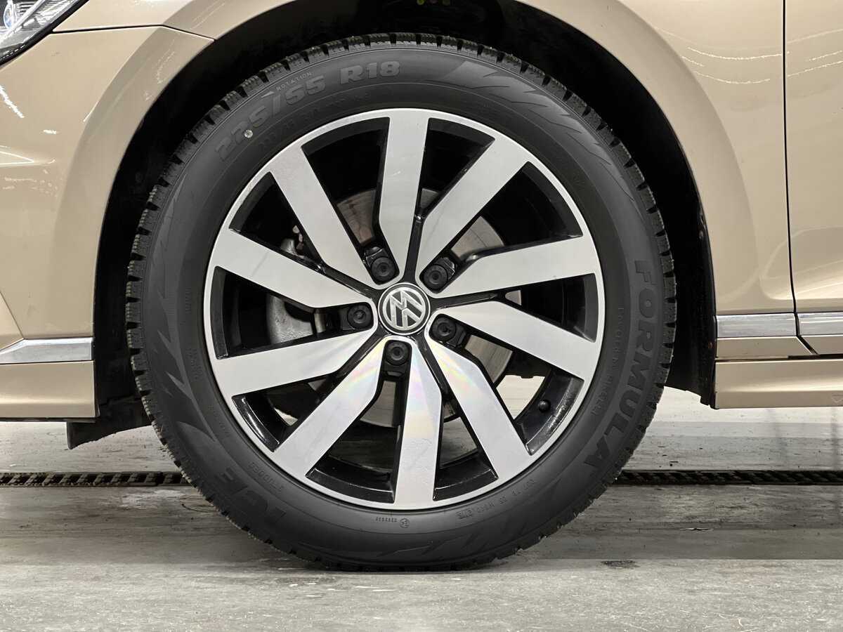 Volkswagen Passat, 2016 - Фото №17