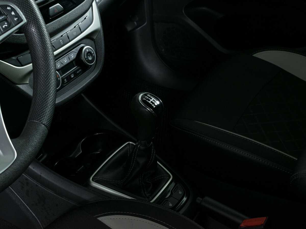 Lada (ВАЗ) Vesta SW Cross, 2019 - Фото №13