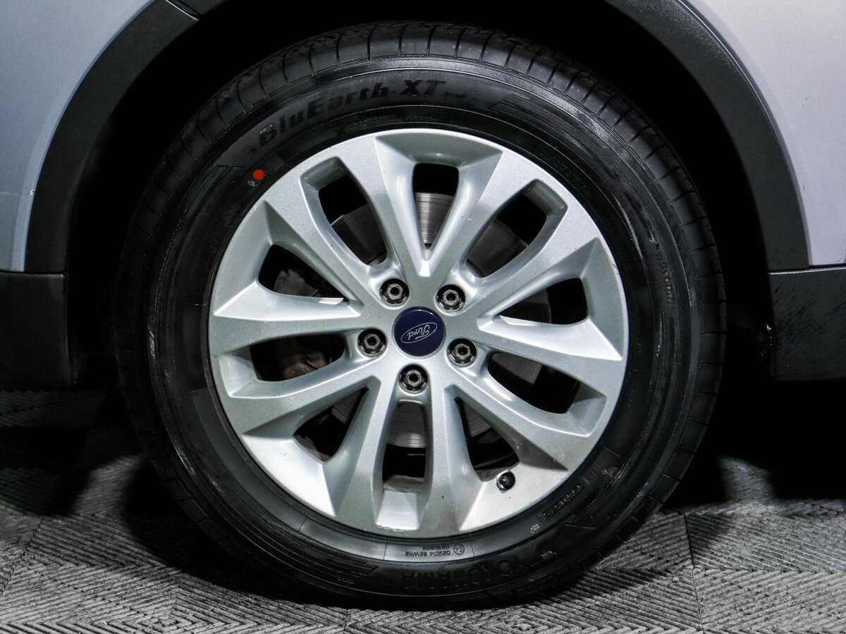 Ford Kuga, 2012 - Фото №11