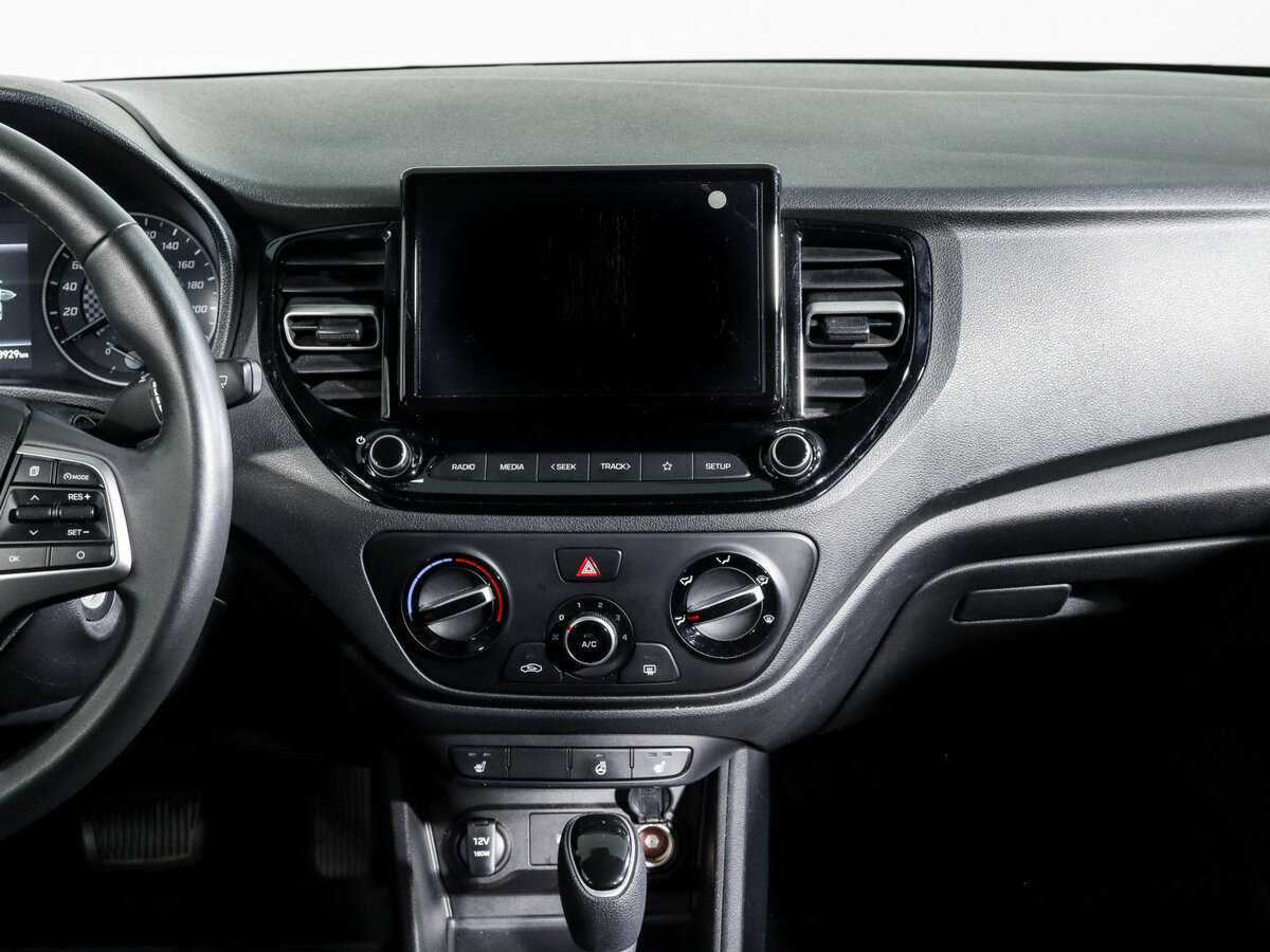 Hyundai Solaris, 2020 - Фото №8