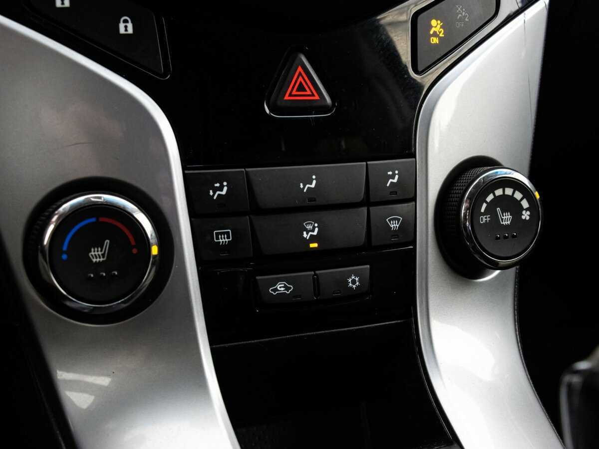 Chevrolet Cruze, 2013 - Фото №8