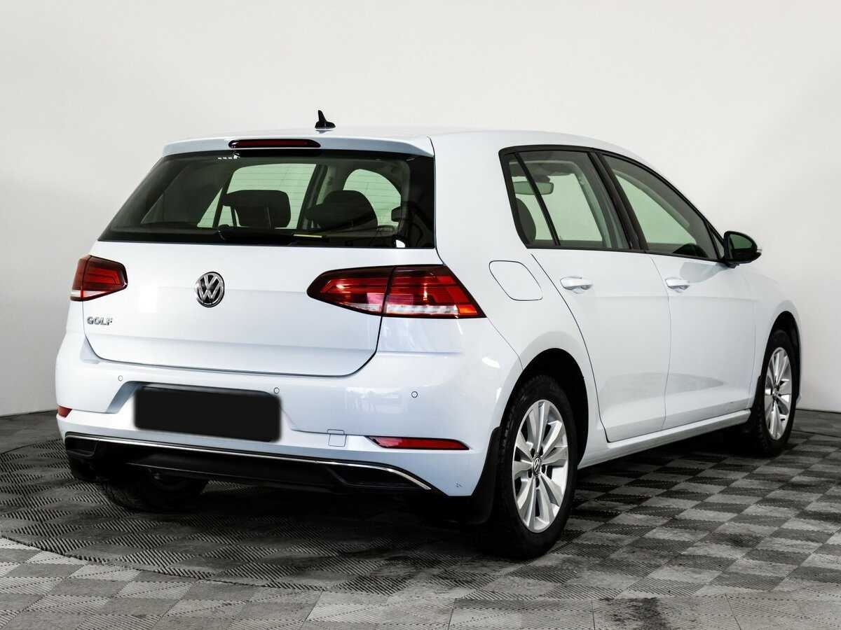 Volkswagen Golf, 2018 - Фото №3