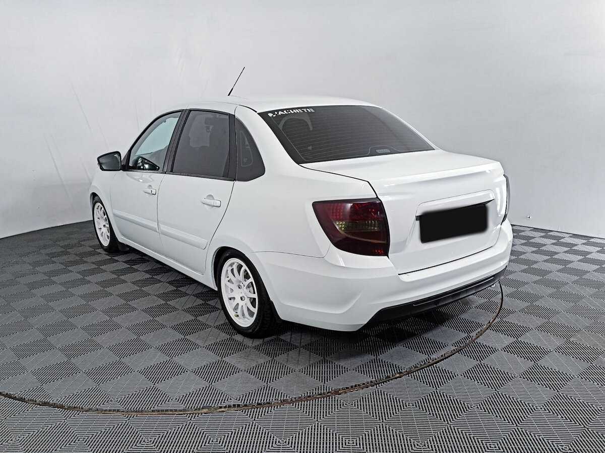 Lada (ВАЗ) Granta, 2020 - Фото №6