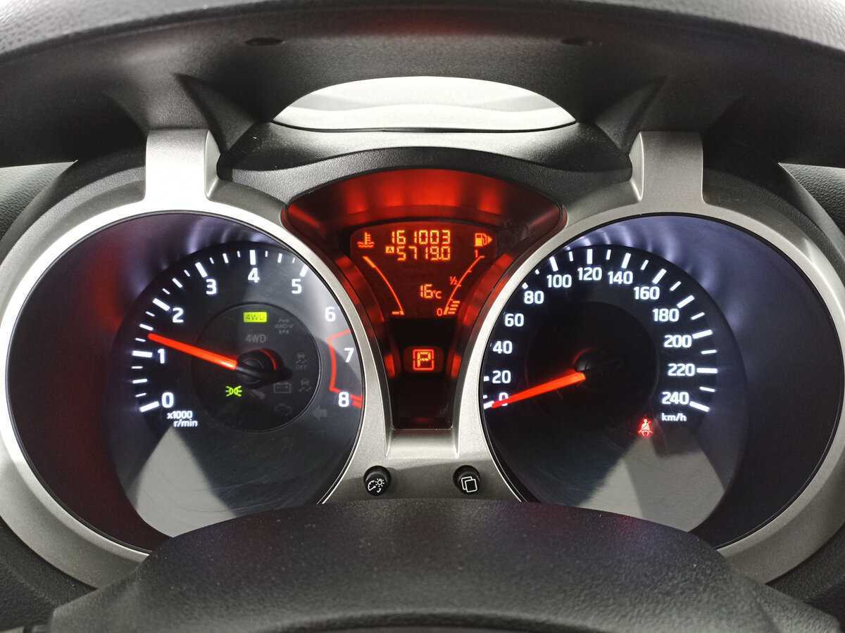 Nissan Juke, 2012 - Фото №12