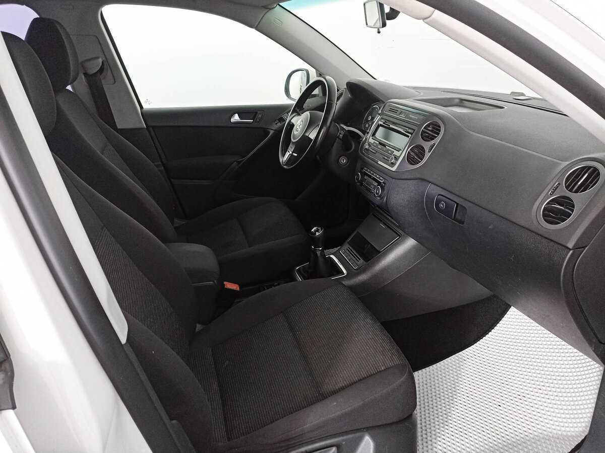 Volkswagen Tiguan, 2013 - Фото №10