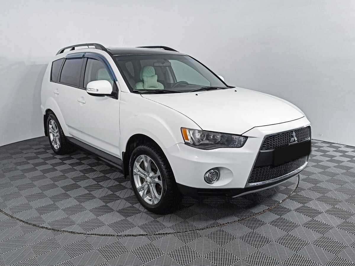 Mitsubishi Outlander, 2012 - Фото №2