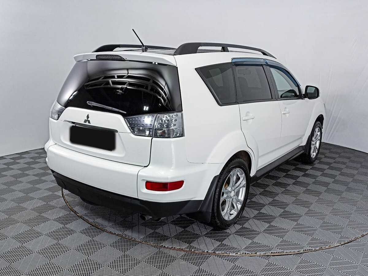 Mitsubishi Outlander, 2012 - Фото №4