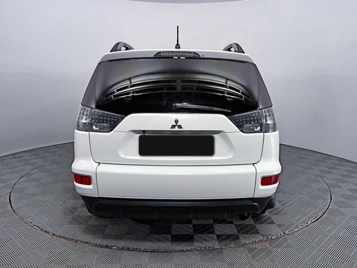 Mitsubishi Outlander, 2012 - Фото №5