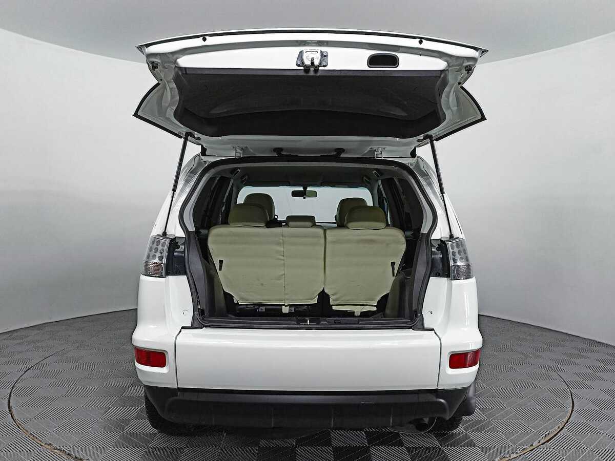 Mitsubishi Outlander, 2012 - Фото №9