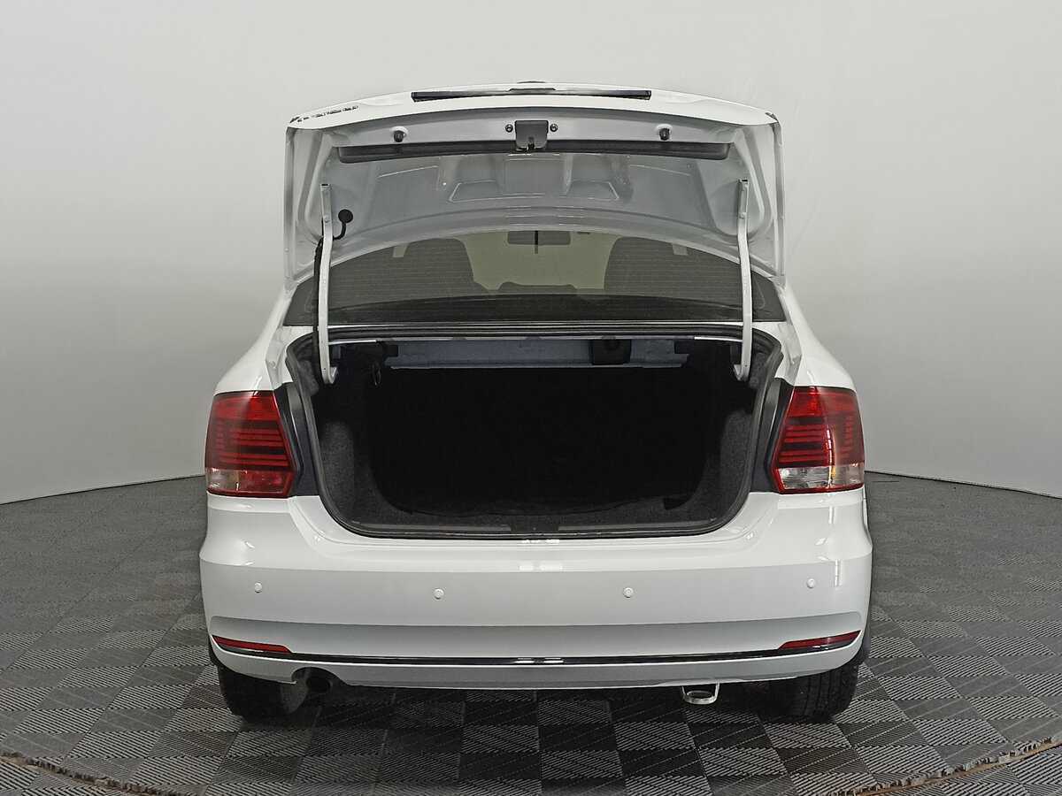 Volkswagen Polo, 2020 - Фото №9