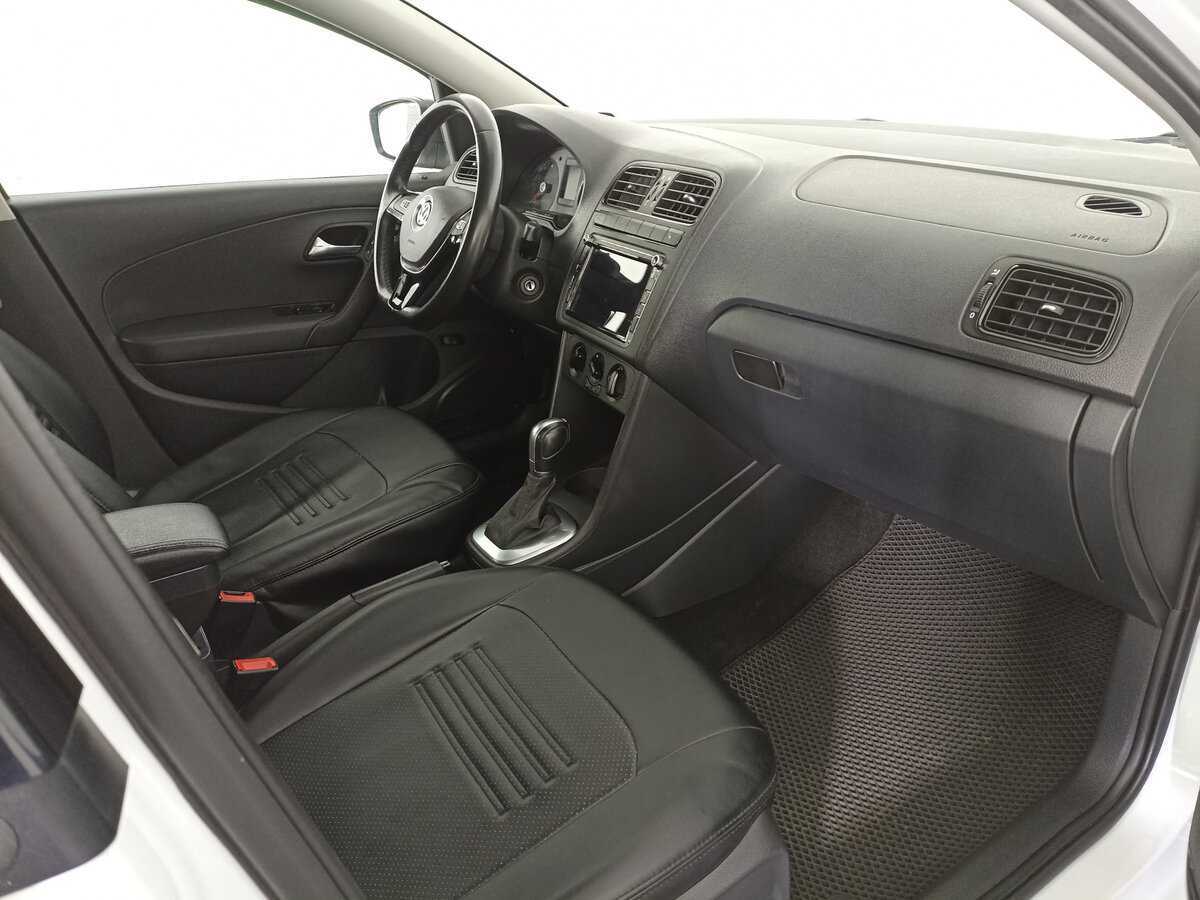 Volkswagen Polo, 2020 - Фото №10