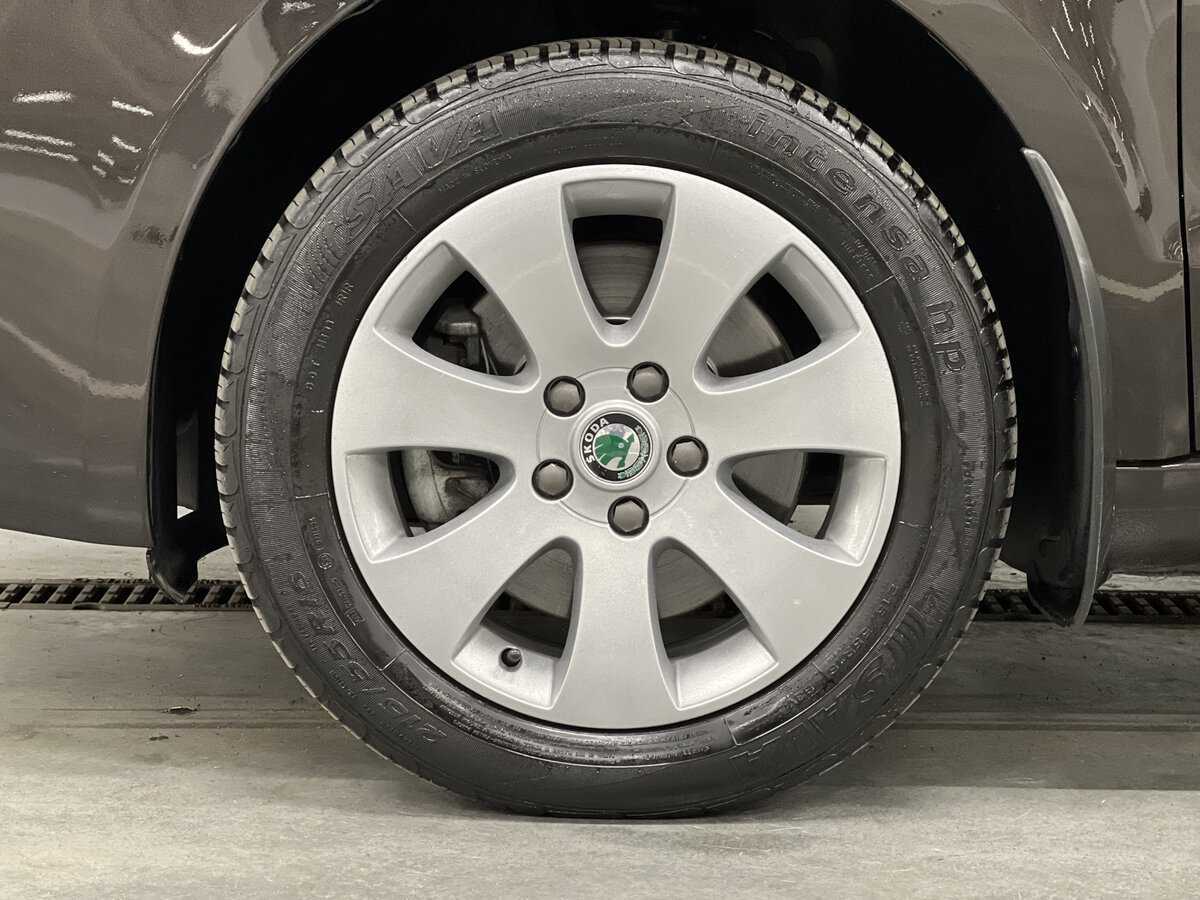 Skoda Superb DSG, 2013 - Фото №17