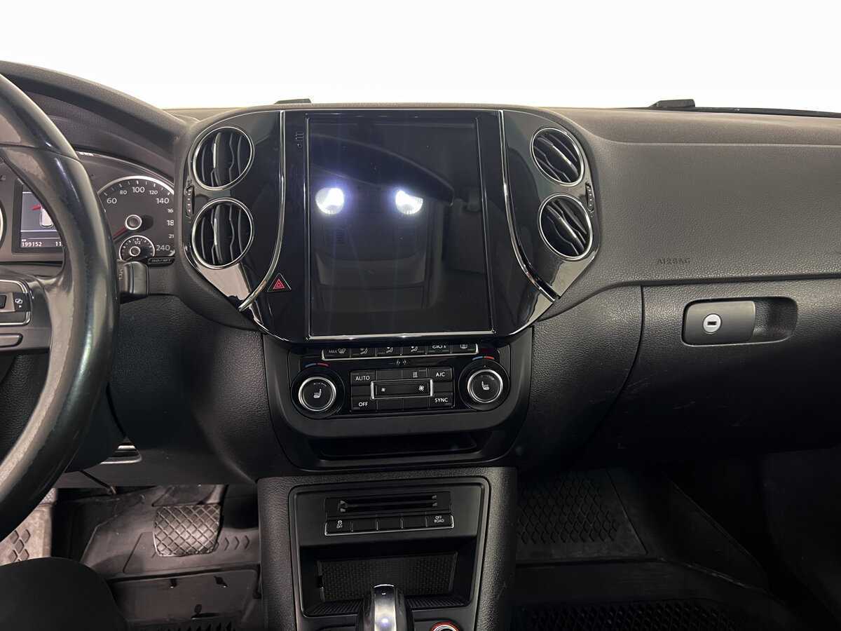 Volkswagen Tiguan, 2013 - Фото №13