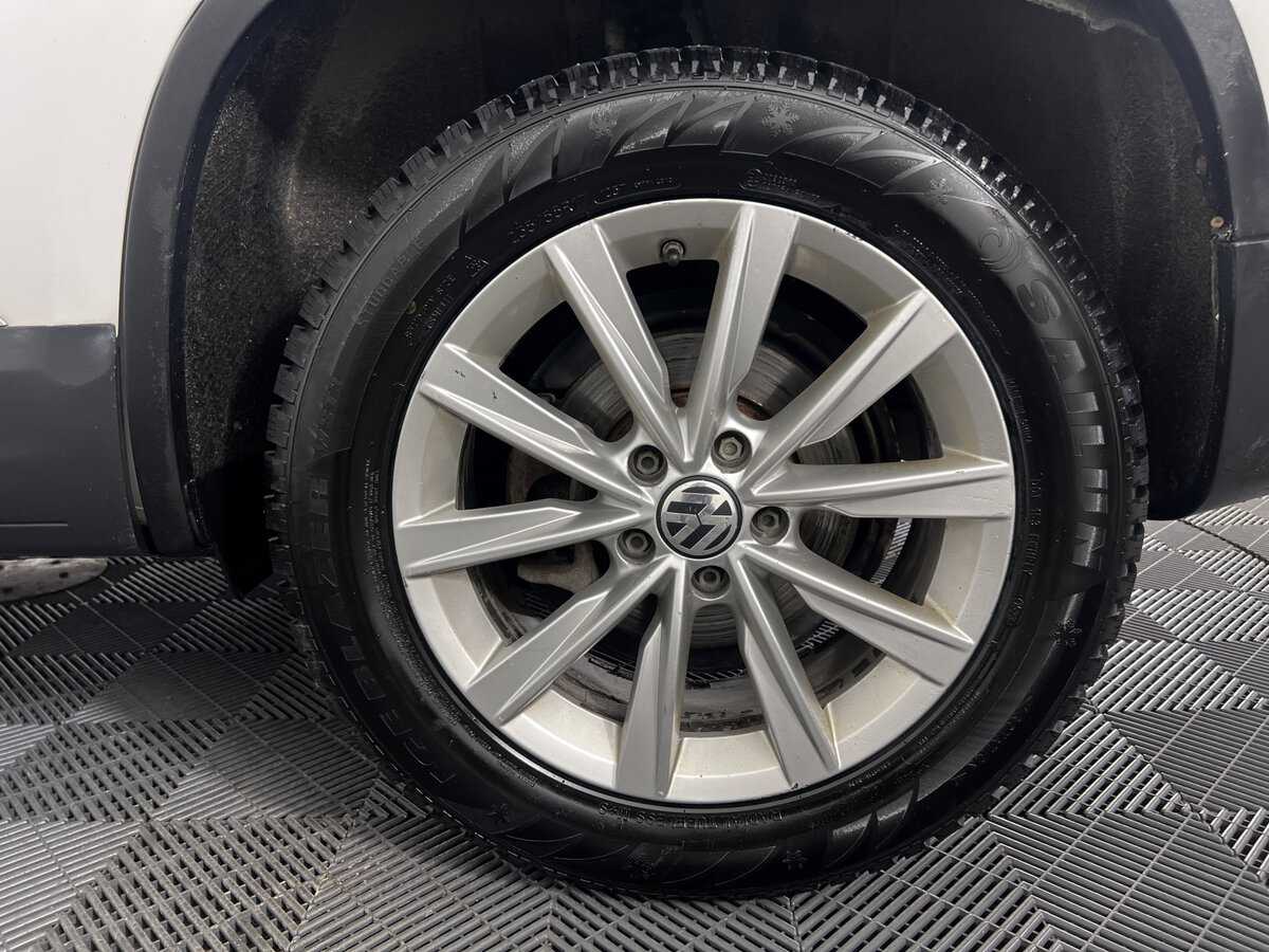 Volkswagen Tiguan, 2013 - Фото №17