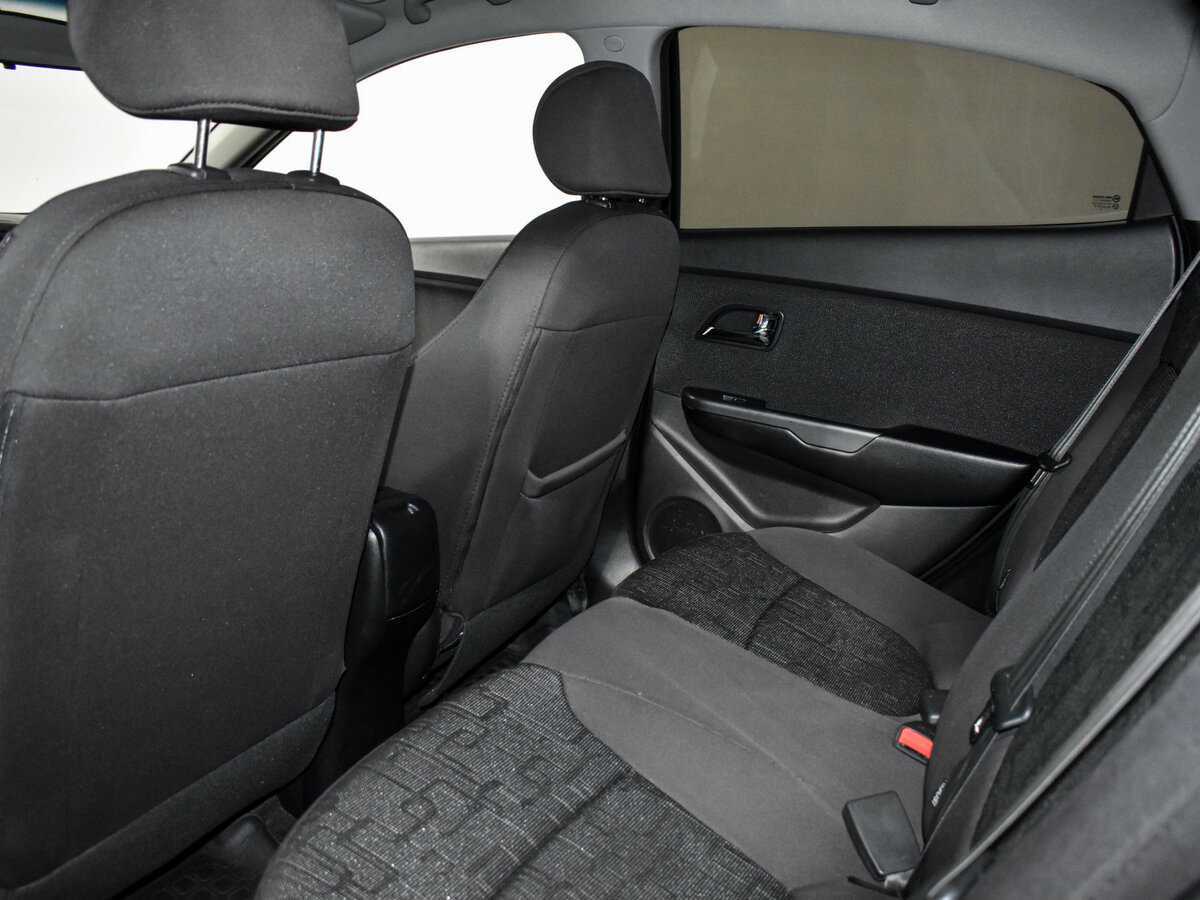 Kia Rio 4-speed, 2013 - Фото №12