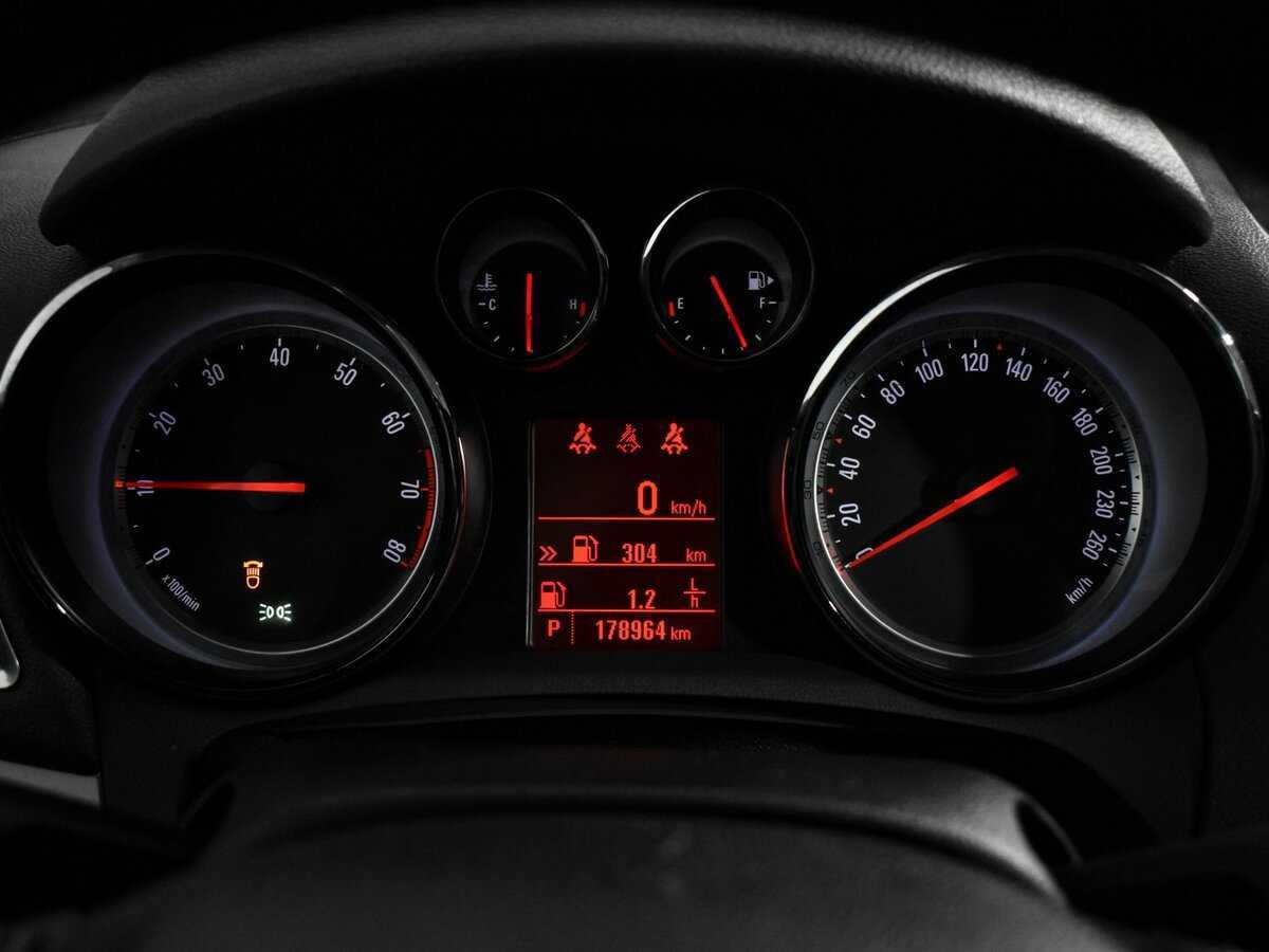 Opel Mokka, 2013 - Фото №17