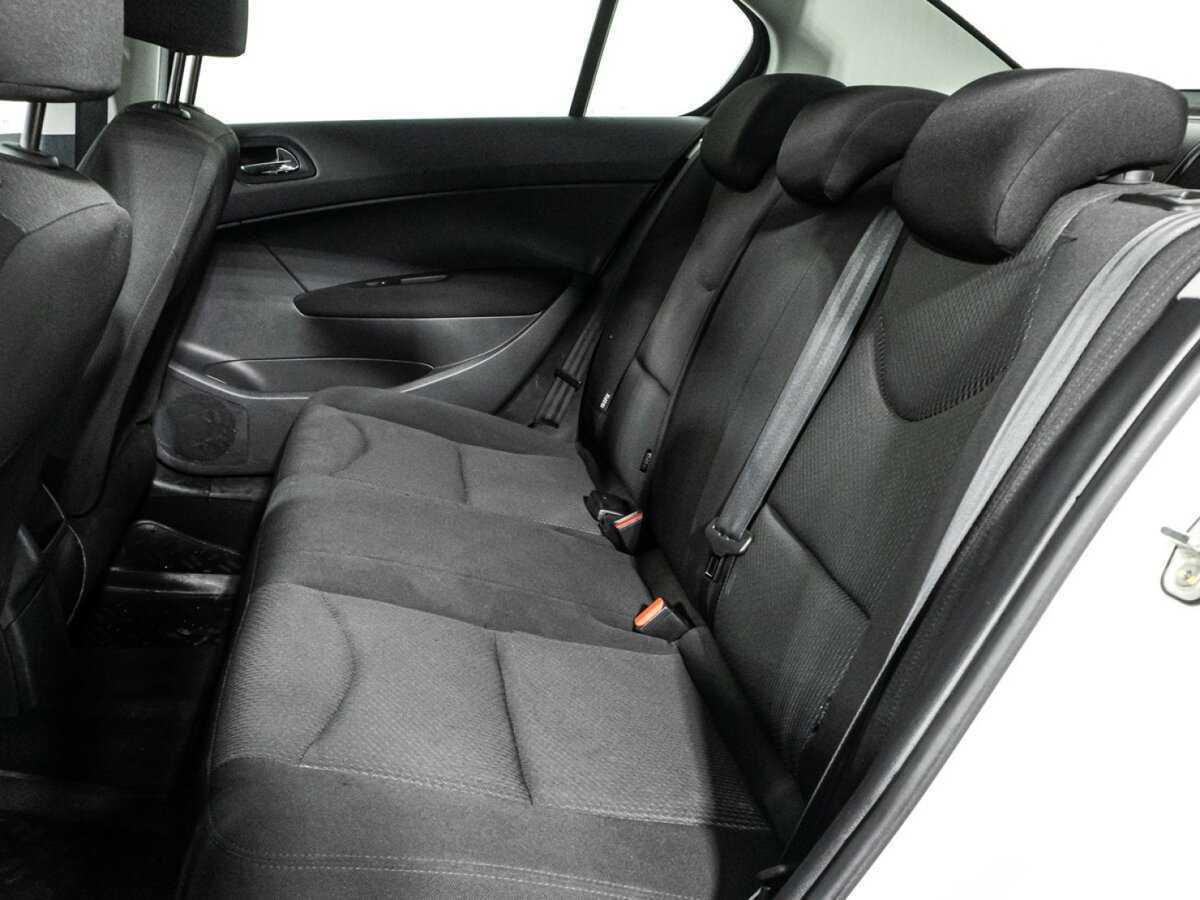 Peugeot 408, 2013 - Фото №9