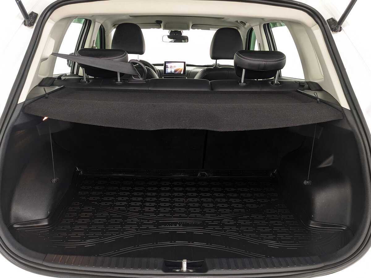 FAW Besturn X40, 2020 - Фото №9