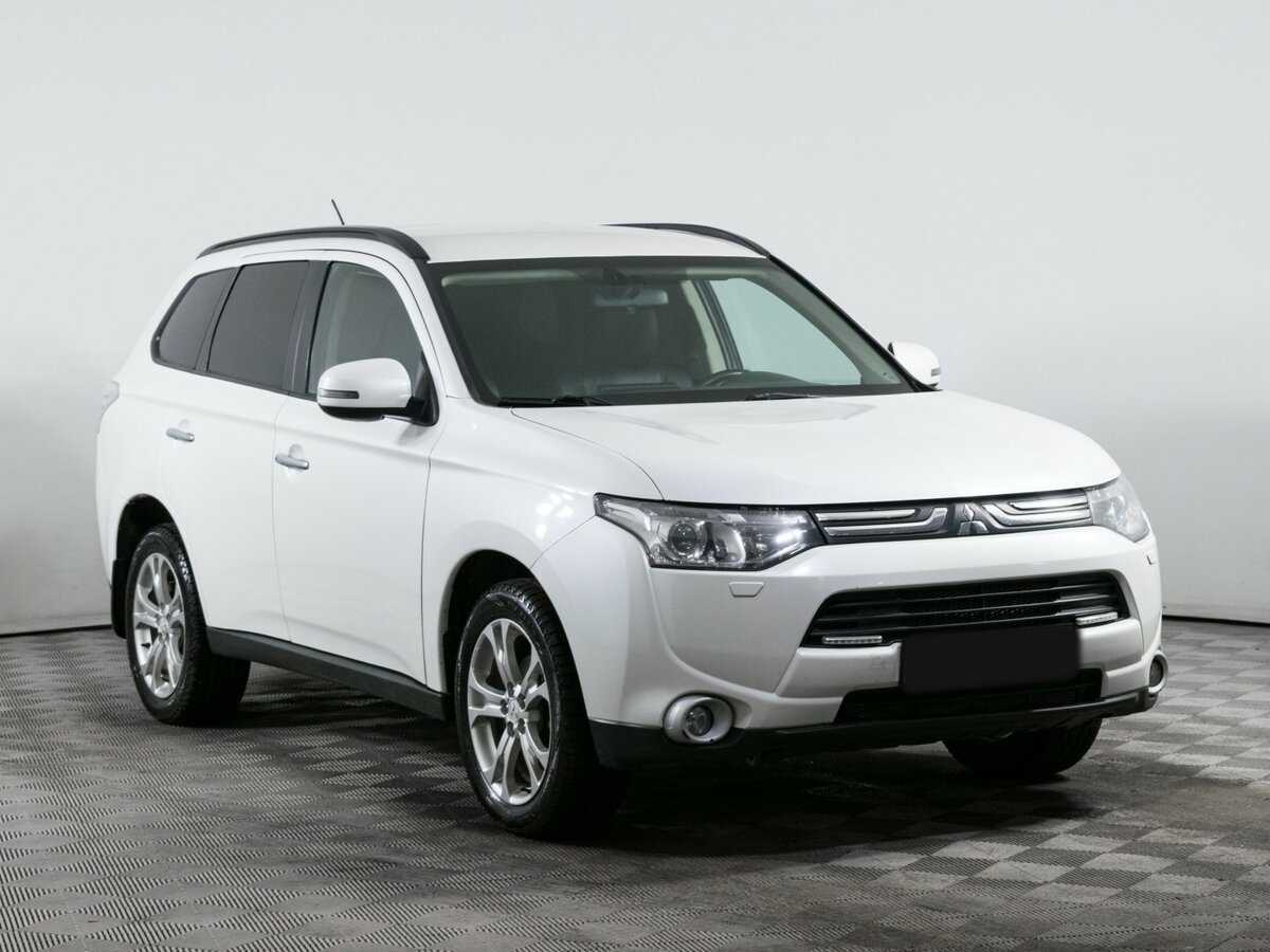 Mitsubishi Outlander, 2013 - Фото №2