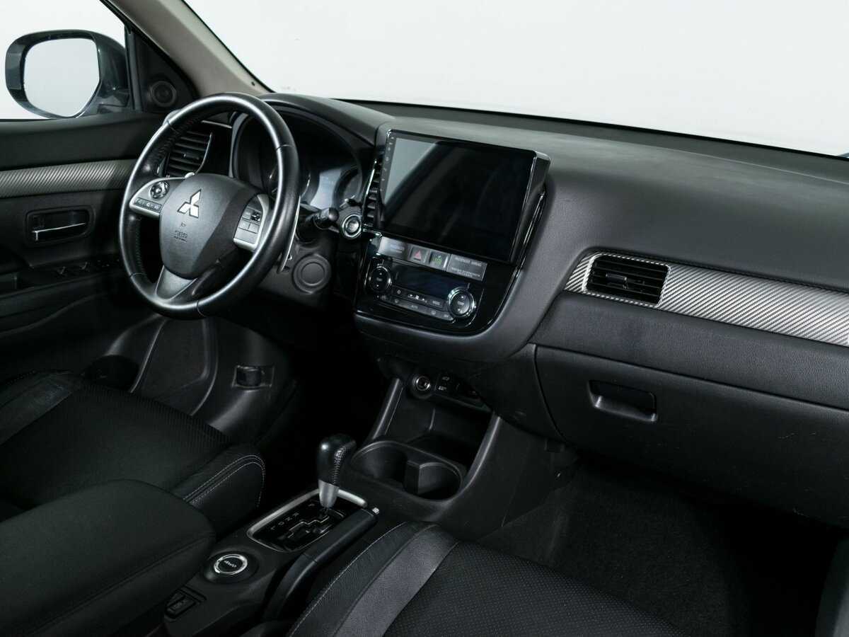 Mitsubishi Outlander, 2013 - Фото №8