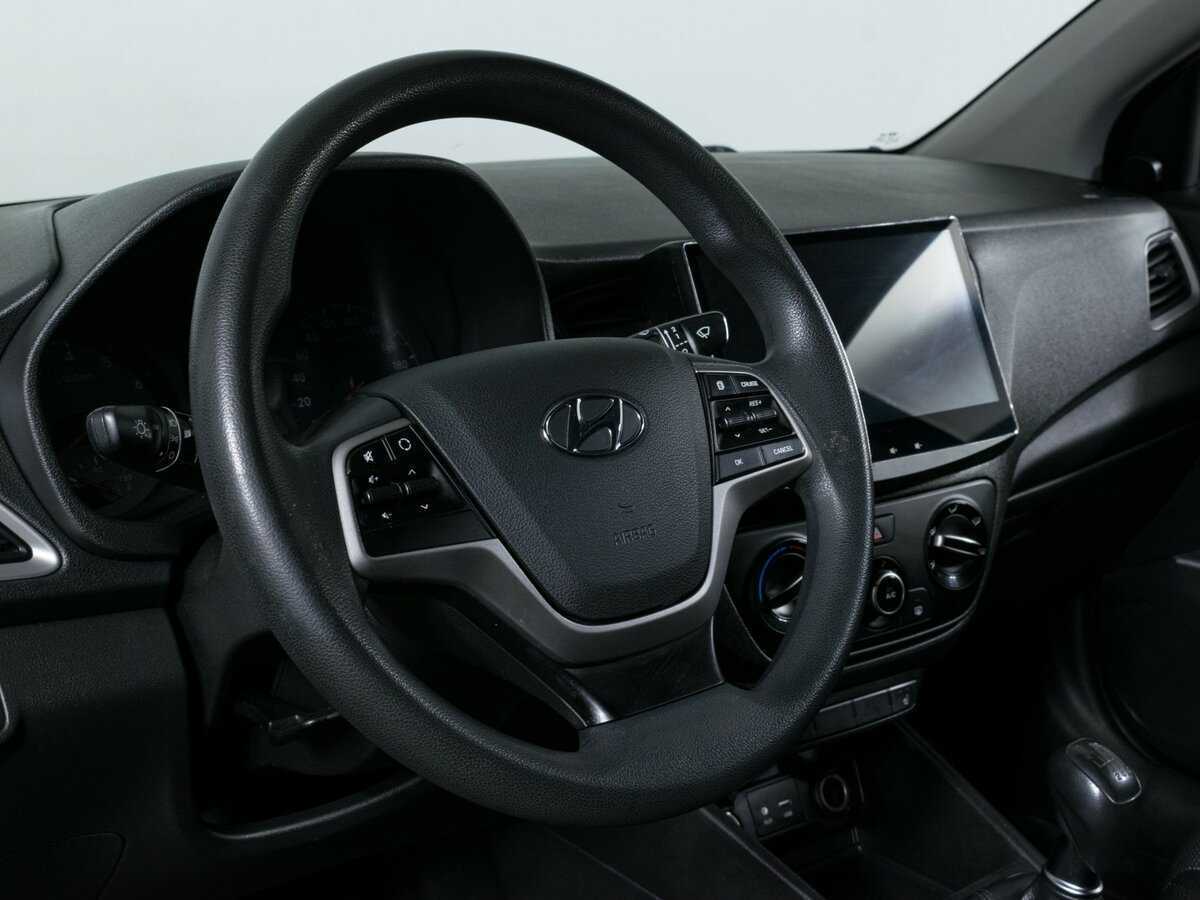 Hyundai Solaris, 2018 - Фото №11