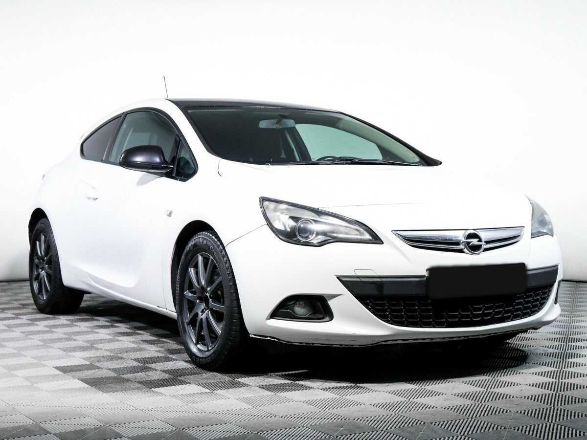 Opel Astra GTC, 2013 - Фото №2
