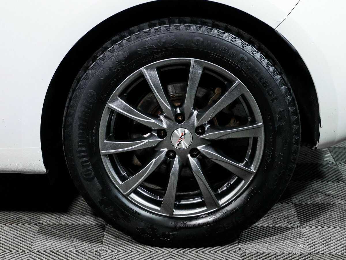 Opel Astra GTC, 2013 - Фото №10