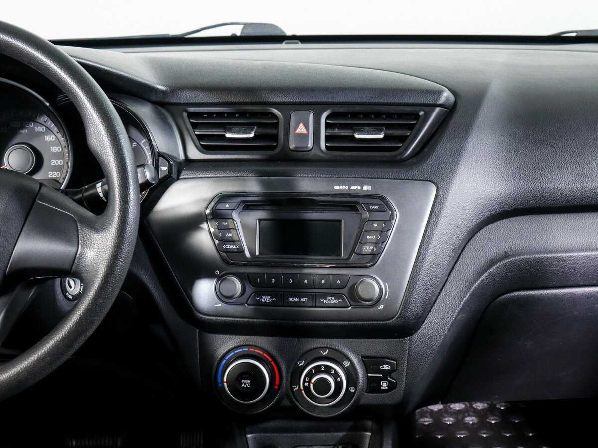 Kia Rio 4-speed, 2012 - Фото №8