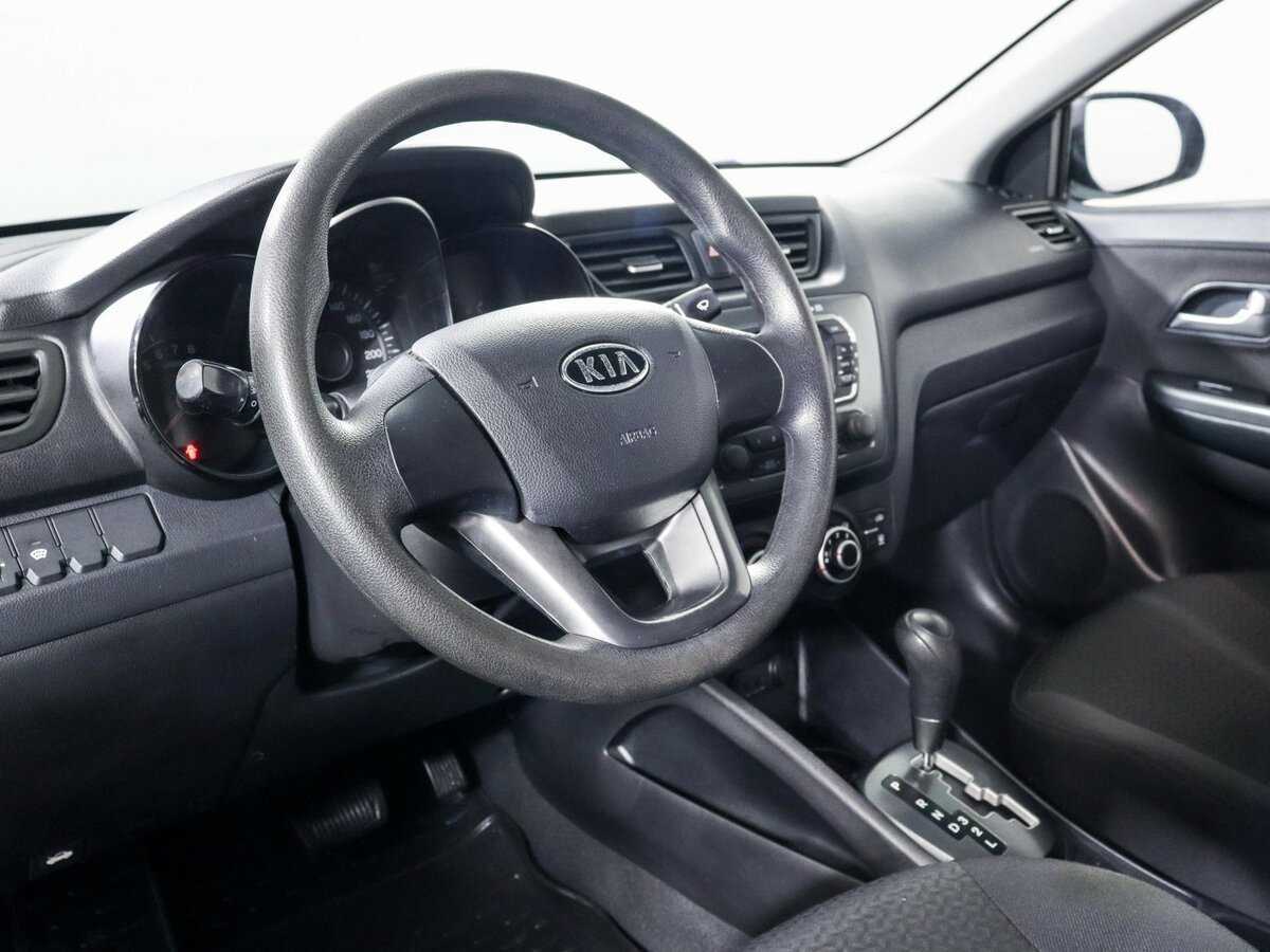 Kia Rio 4-speed, 2012 - Фото №9