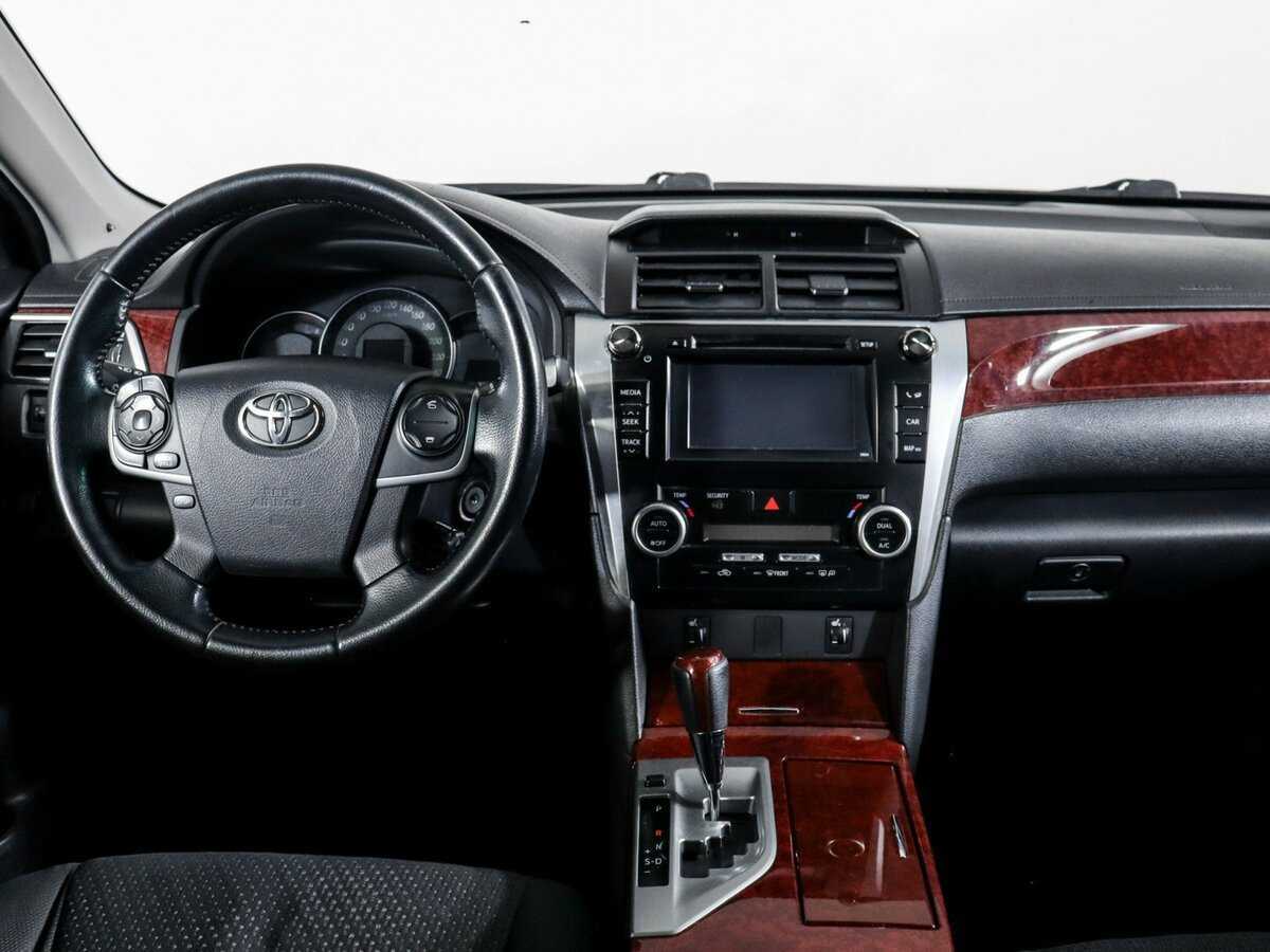 Toyota Camry, 2013 - Фото №10