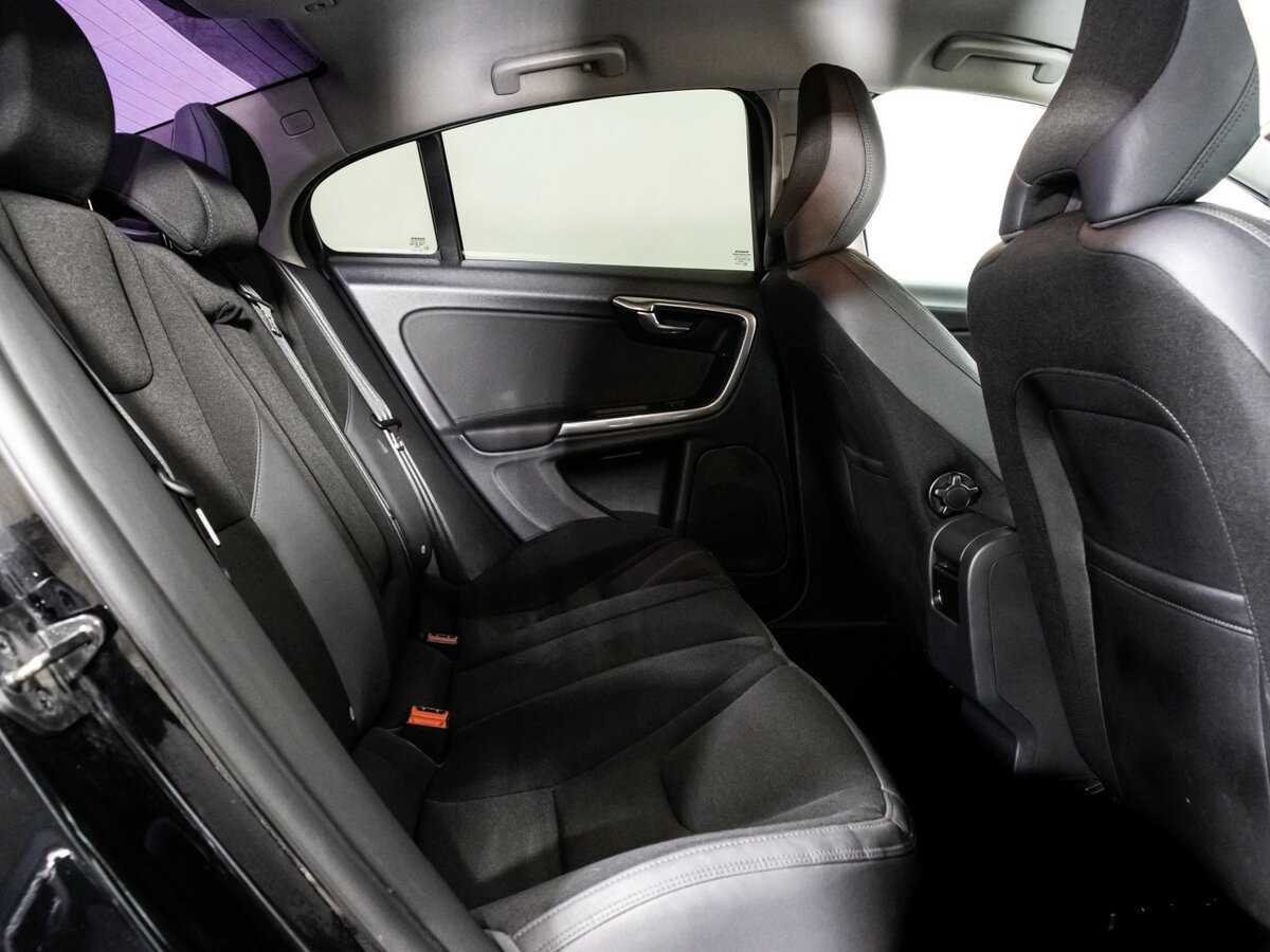Volvo S60, 2012 - Фото №13