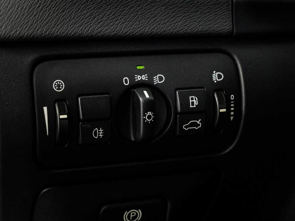 Volvo S60, 2012 - Фото №15