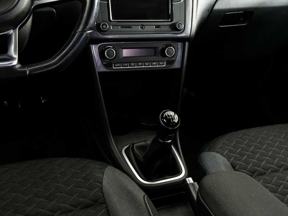 Volkswagen Polo, 2018 - Фото №11