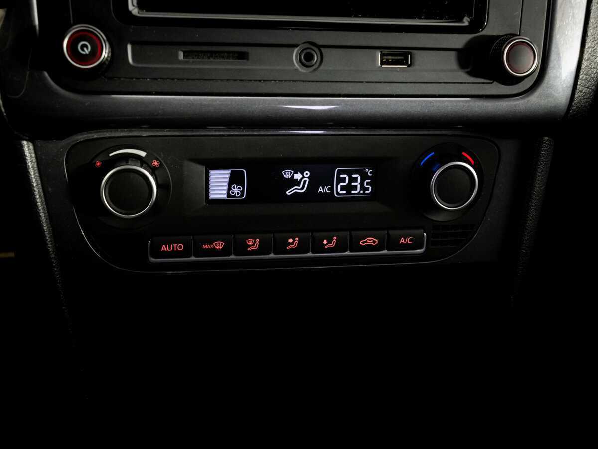 Volkswagen Polo, 2018 - Фото №12