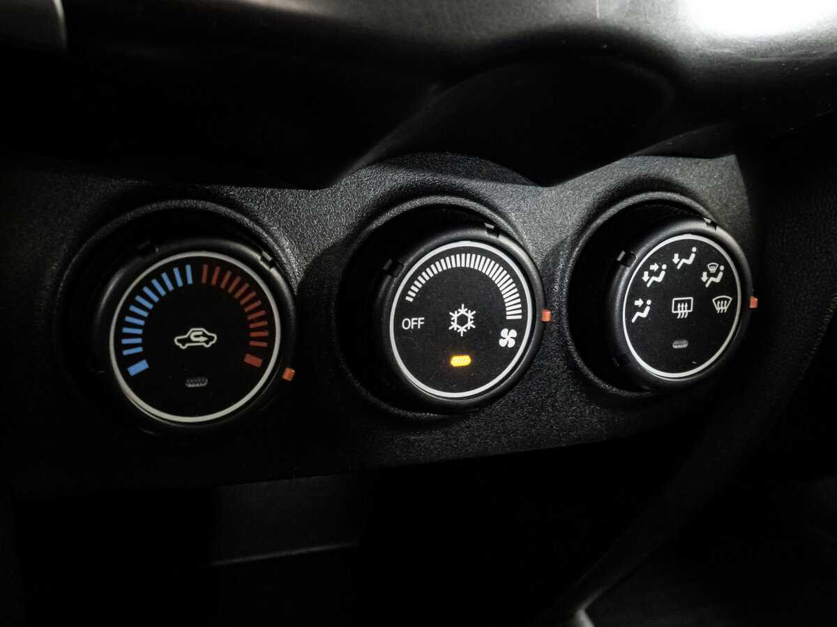 Mitsubishi ASX, 2012 - Фото №11