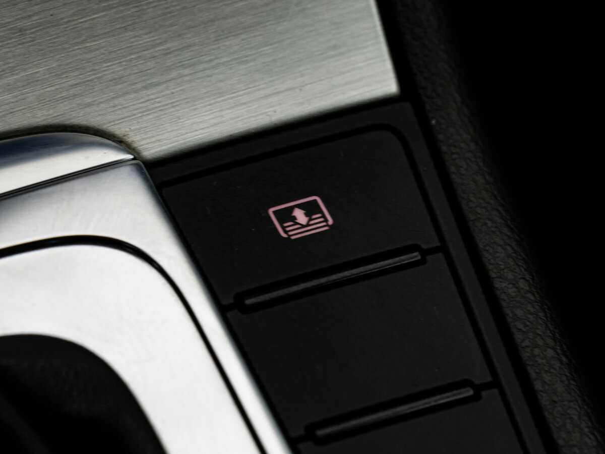 Volkswagen Passat, 2012 - Фото №14